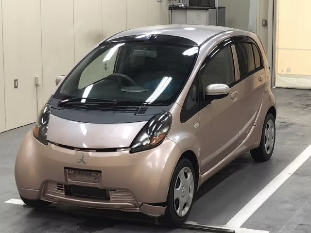 MITSUBISHI I