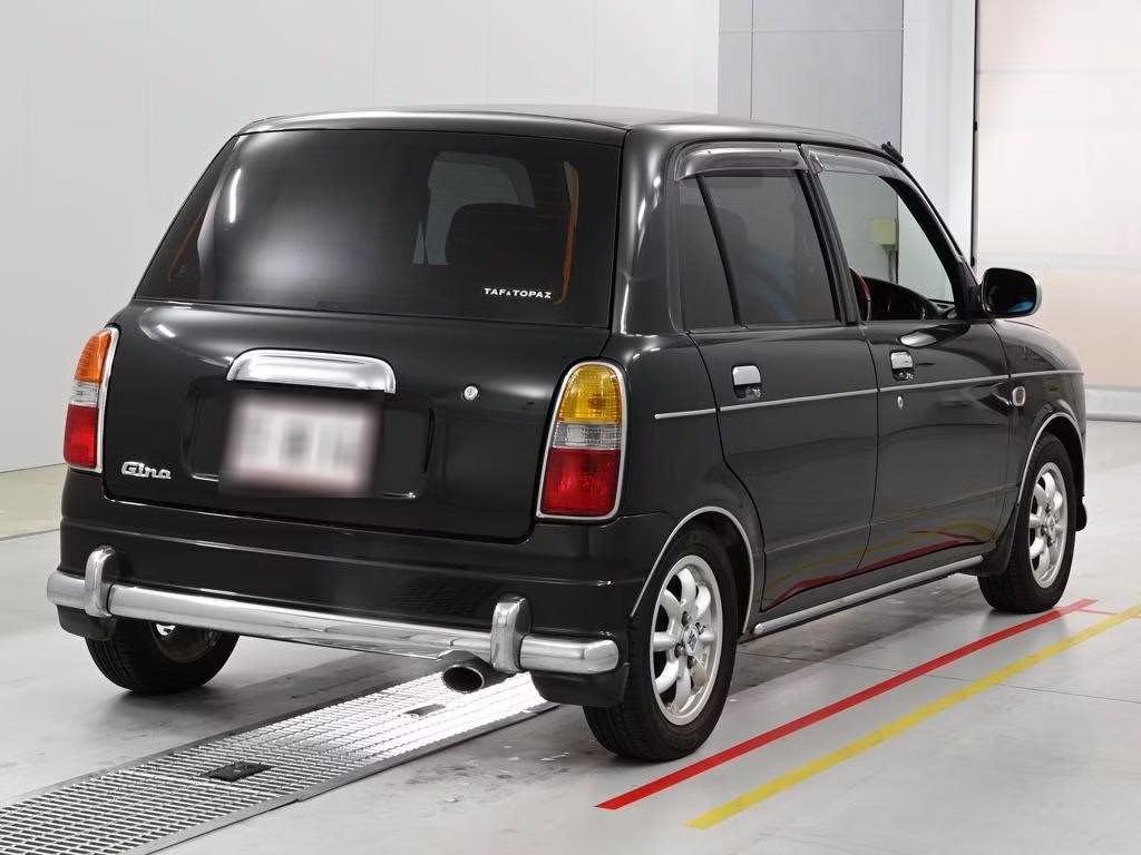 DAIHATSU MIRA GINO