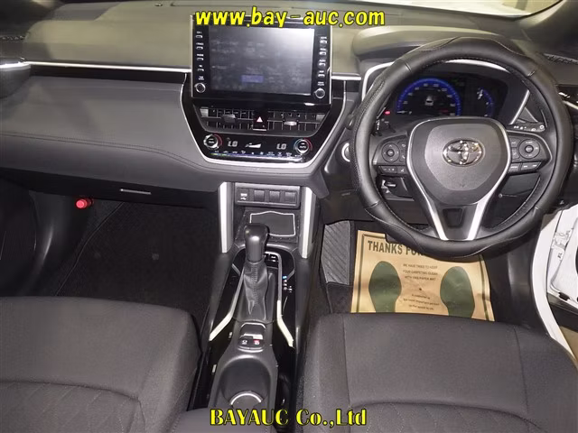 TOYOTA COROLLA CROSS