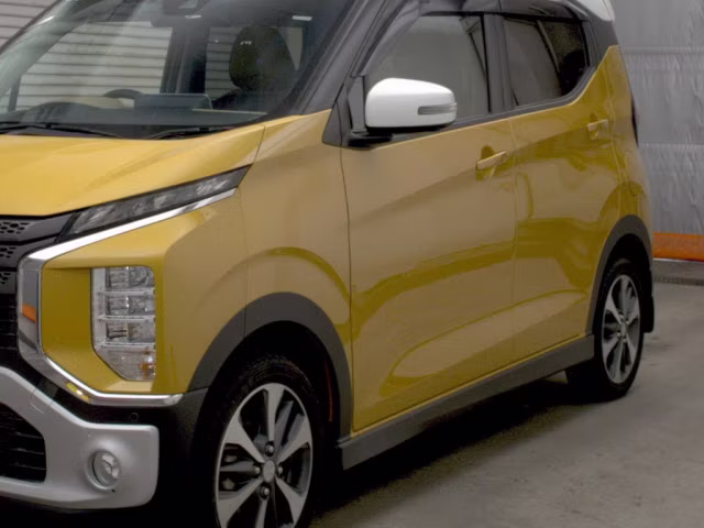 MITSUBISHI EK X