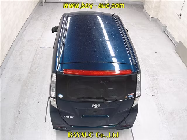 TOYOTA TANK