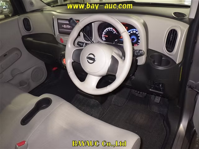 NISSAN CUBE