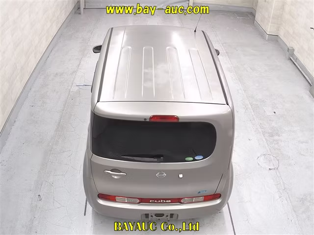 NISSAN CUBE
