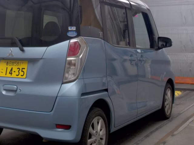 MITSUBISHI EK SPACE