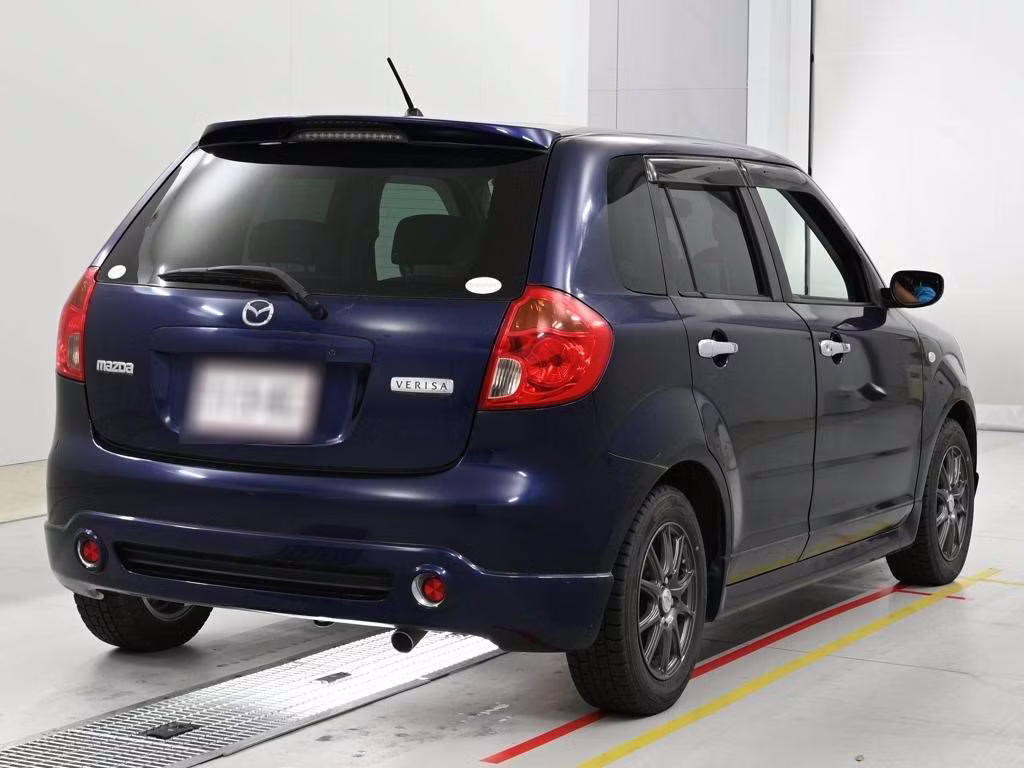 MAZDA VERISA