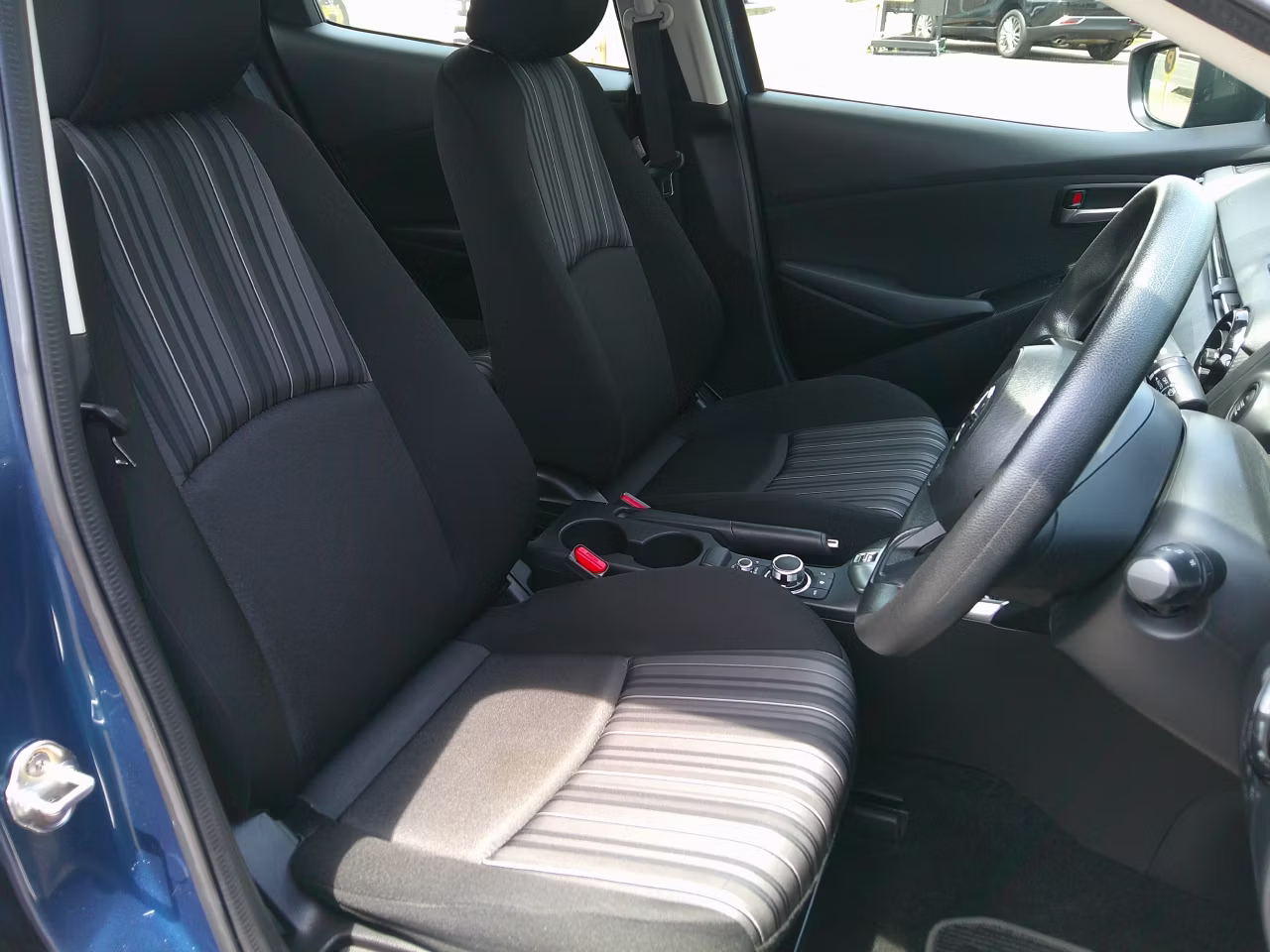 MAZDA MAZDA2