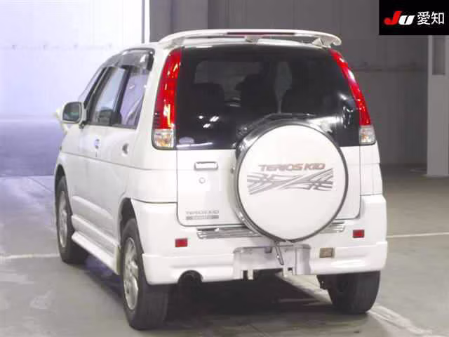 DAIHATSU TERIOS LUCIA