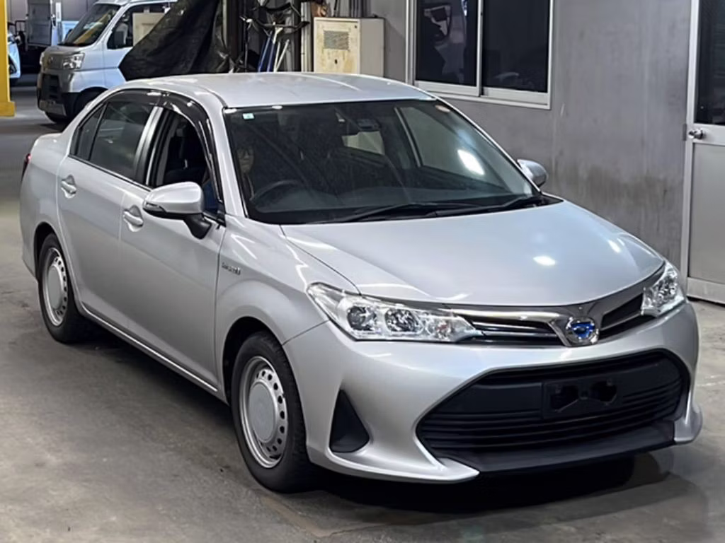 TOYOTA COROLLA AXIO