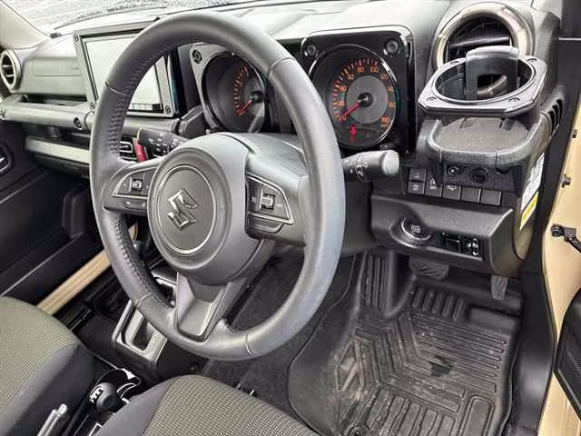 SUZUKI JIMNY SIERRA