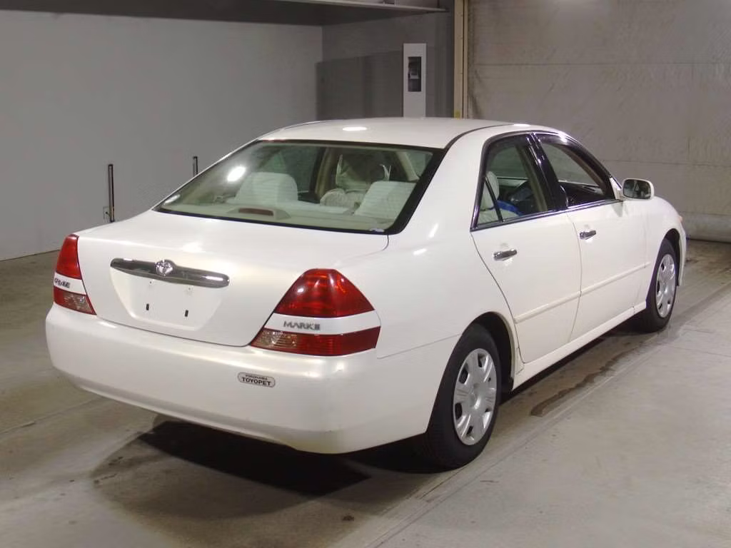 TOYOTA MARK II