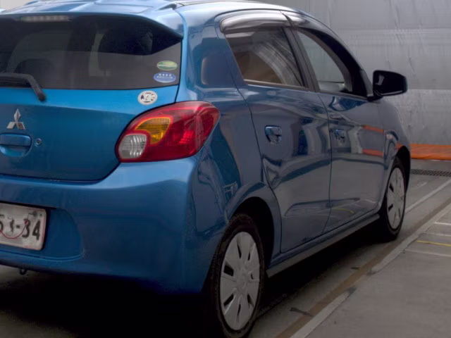 MITSUBISHI MIRAGE
