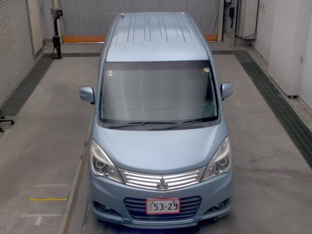 MITSUBISHI DELICA D:2