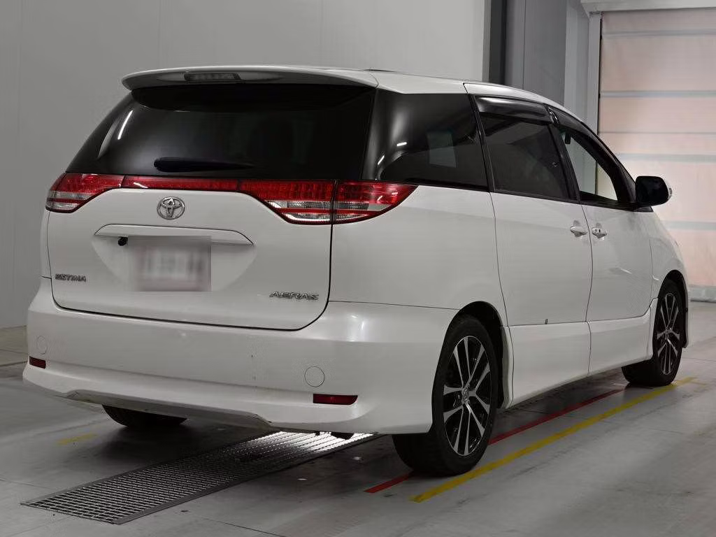 TOYOTA ESTIMA