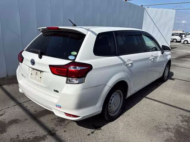 TOYOTA COROLLA FIELDER