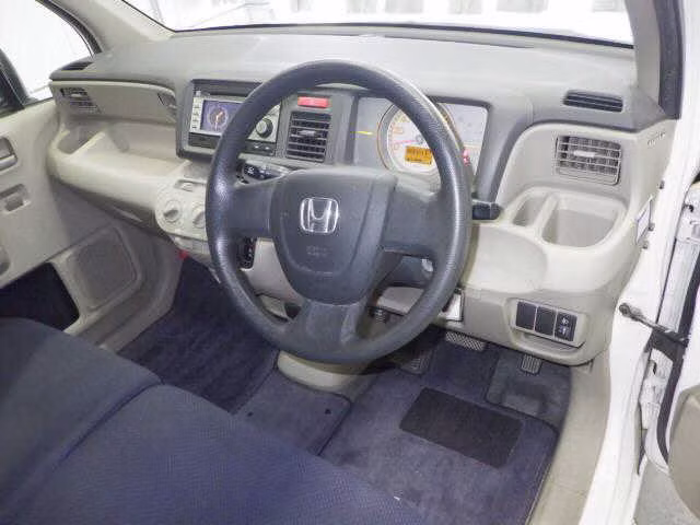 HONDA LIFE