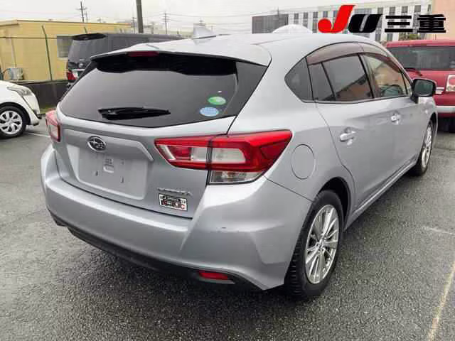 SUBARU IMPREZA