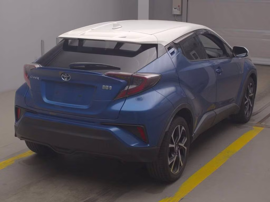 TOYOTA C-HR