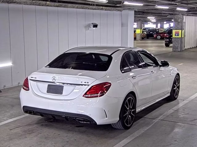 MERCEDES-BENZ C-CLASS