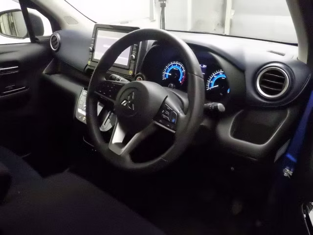 MITSUBISHI EK X