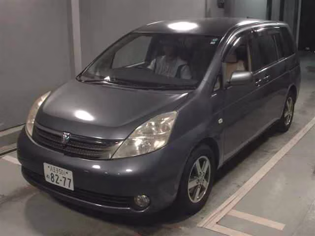 TOYOTA ISIS