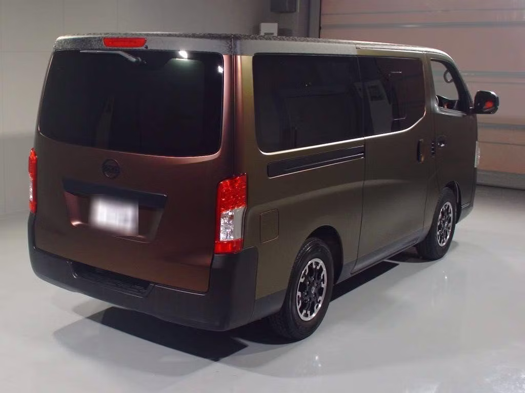 NISSAN NV350 CARAVAN