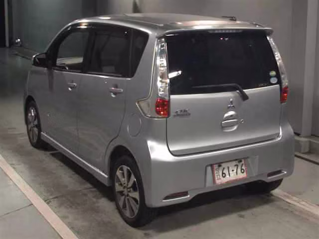 MITSUBISHI EK CUSTOM