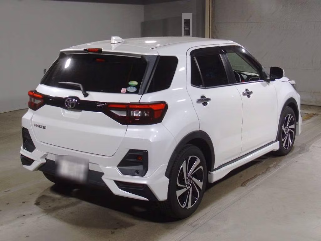 TOYOTA RAIZE
