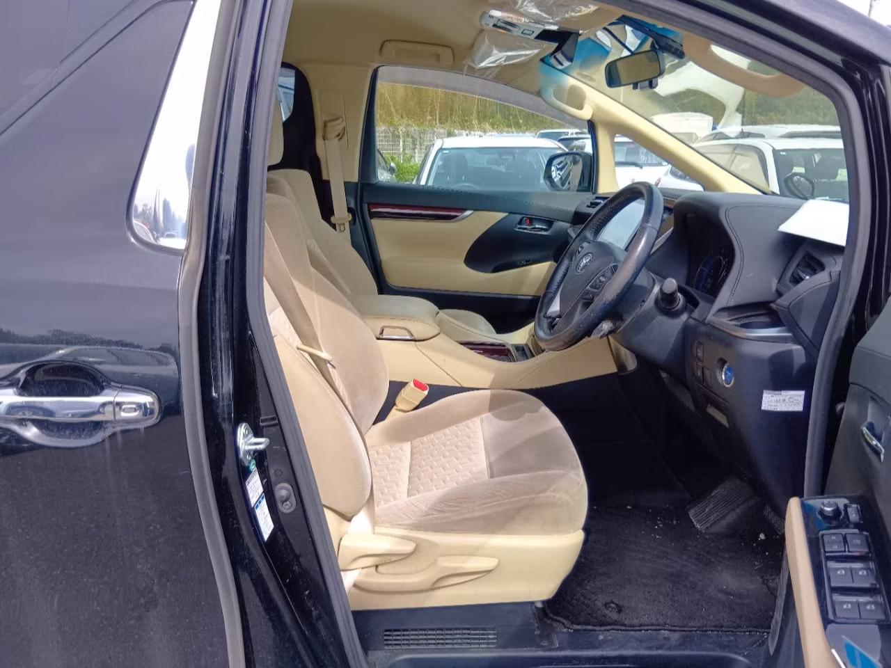 TOYOTA ALPHARD