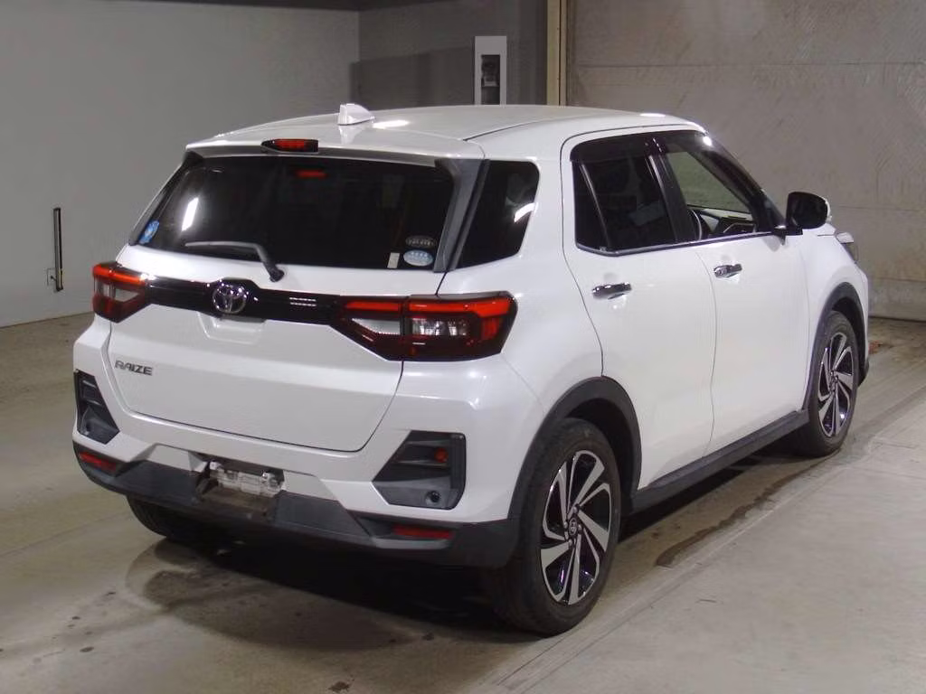 TOYOTA RAIZE