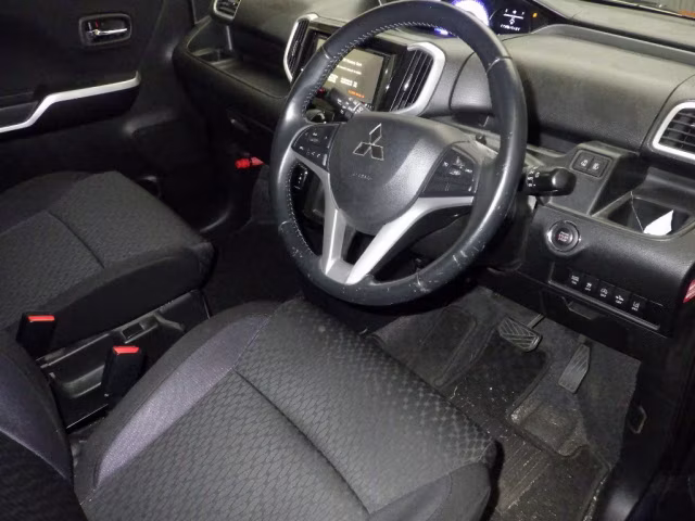 MITSUBISHI DELICA D:2