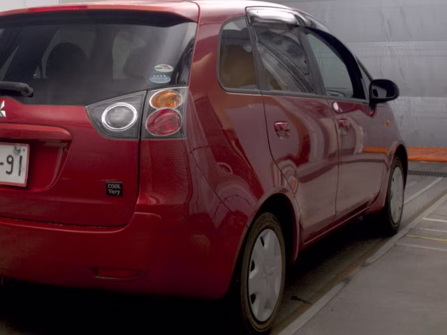 MITSUBISHI COLT PLUS