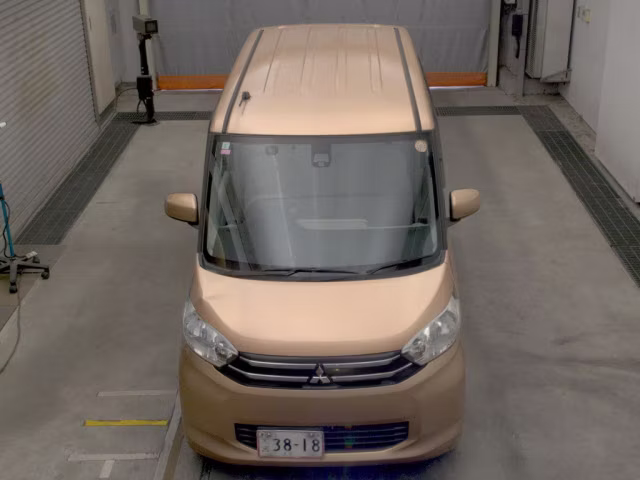 MITSUBISHI EK SPACE