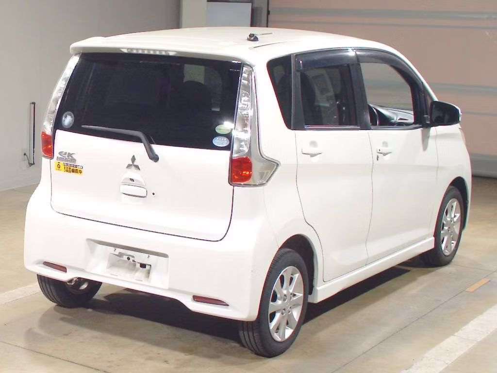MITSUBISHI EK CUSTOM