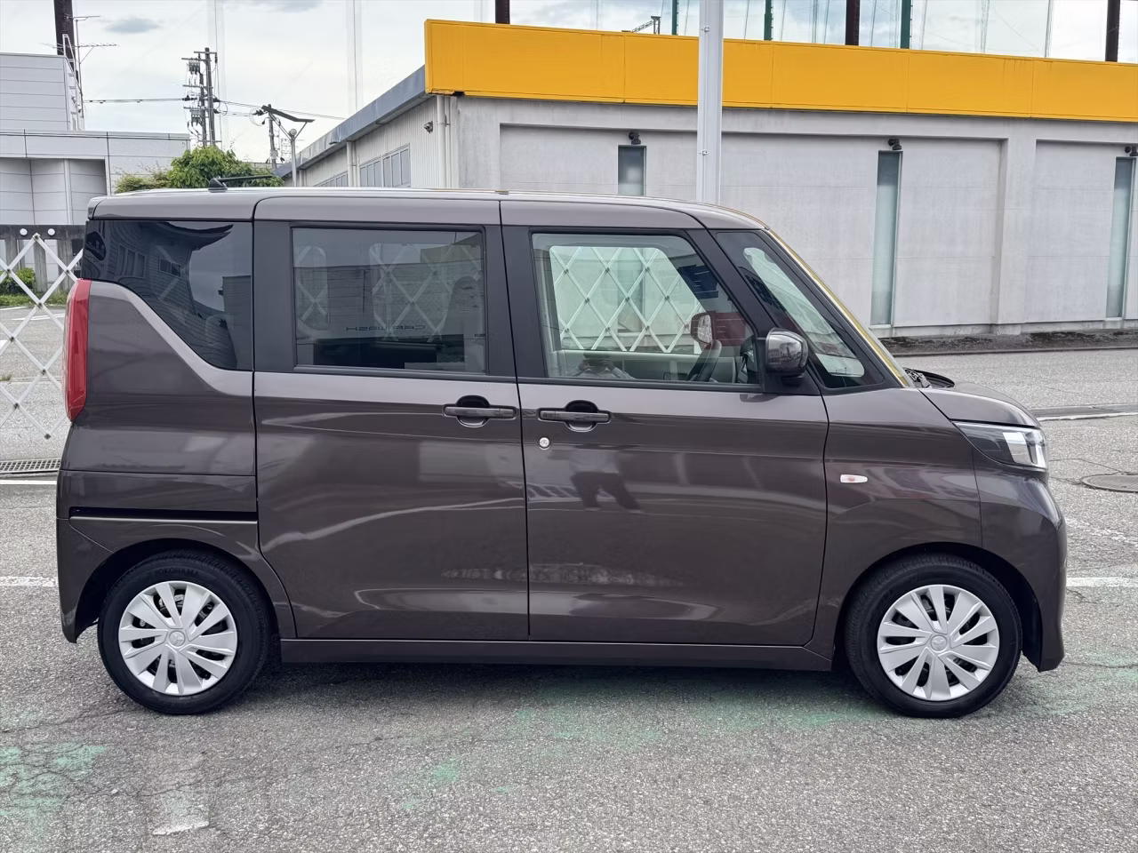 MITSUBISHI EK SPACE