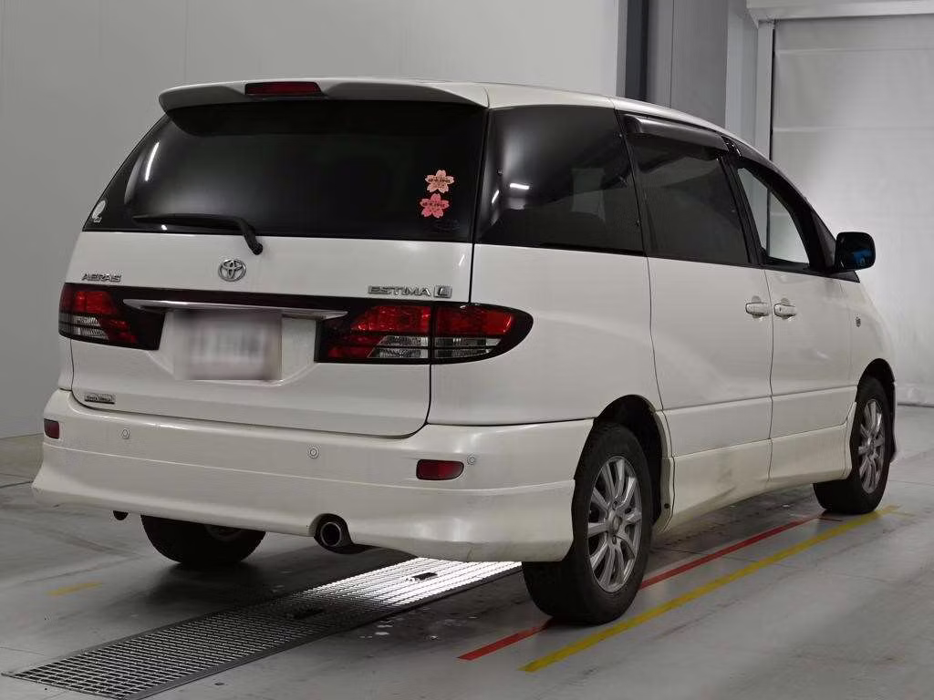 TOYOTA ESTIMA