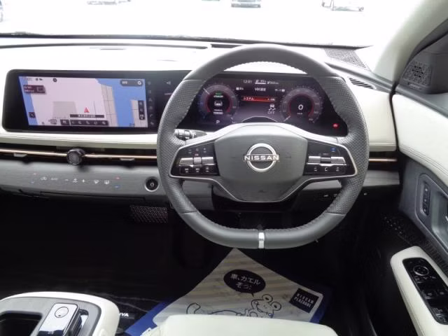 NISSAN ARIYA