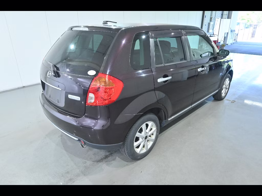 MAZDA VERISA