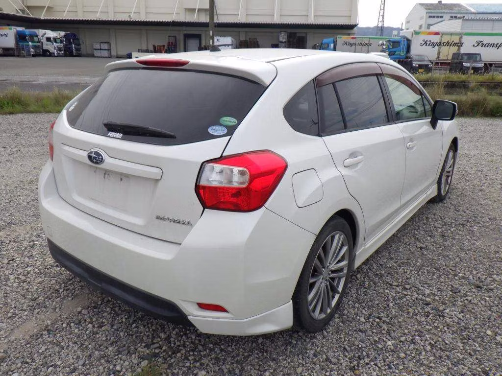 SUBARU IMPREZA