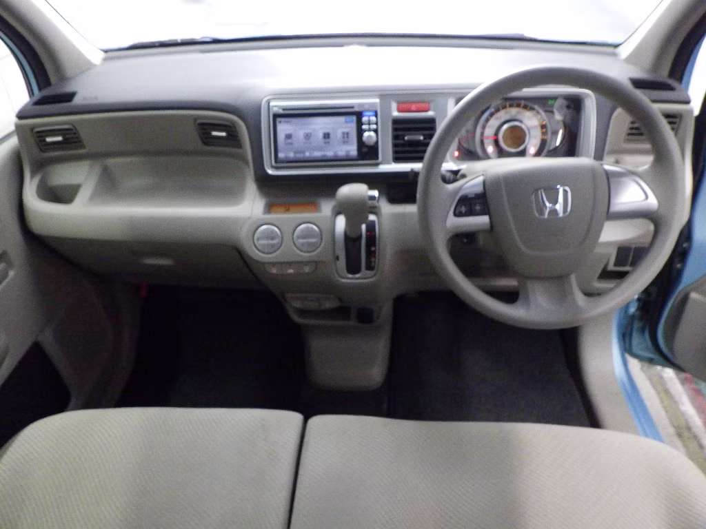 HONDA LIFE