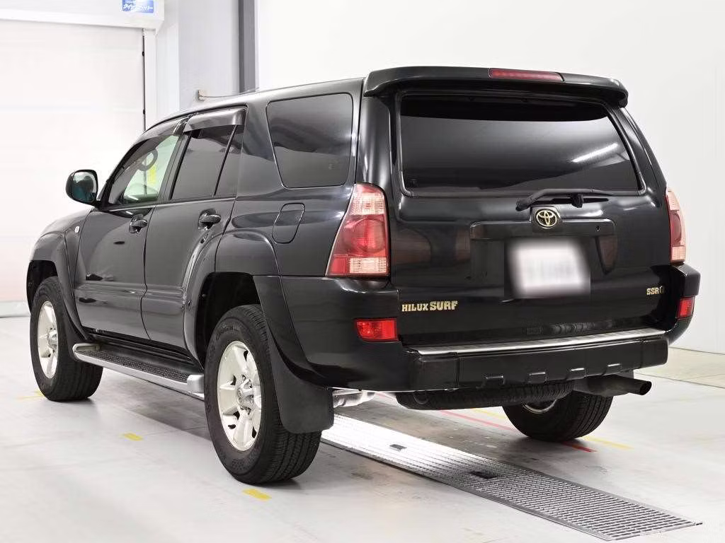 TOYOTA HILUX SURF