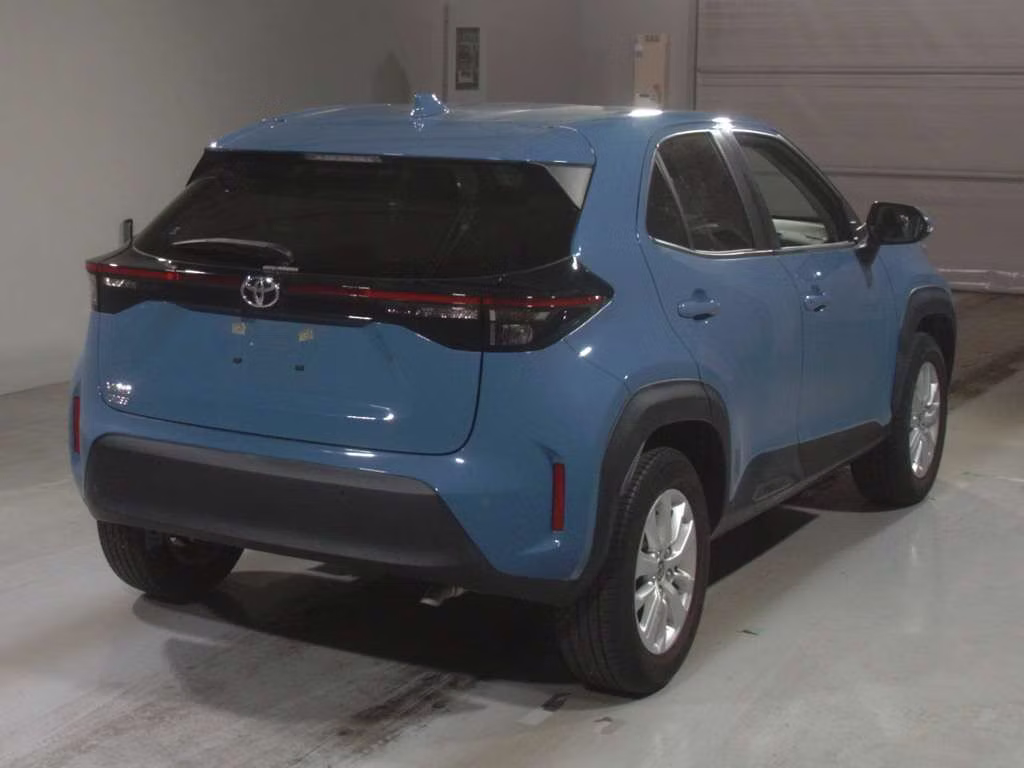 TOYOTA YARIS CROSS
