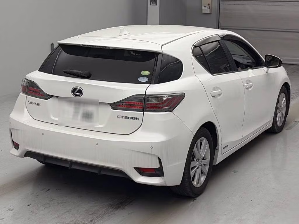 LEXUS CT200H