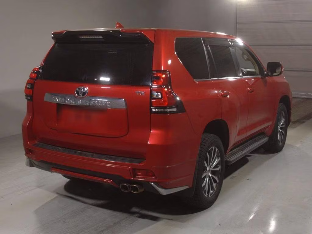 TOYOTA LAND CRUISER PRADO