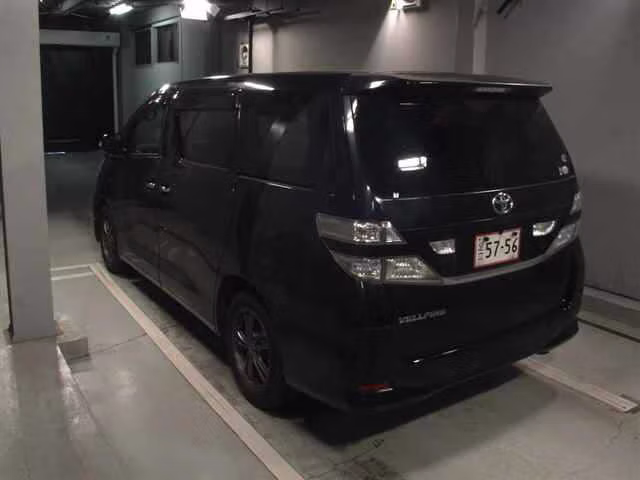 TOYOTA VELLFIRE