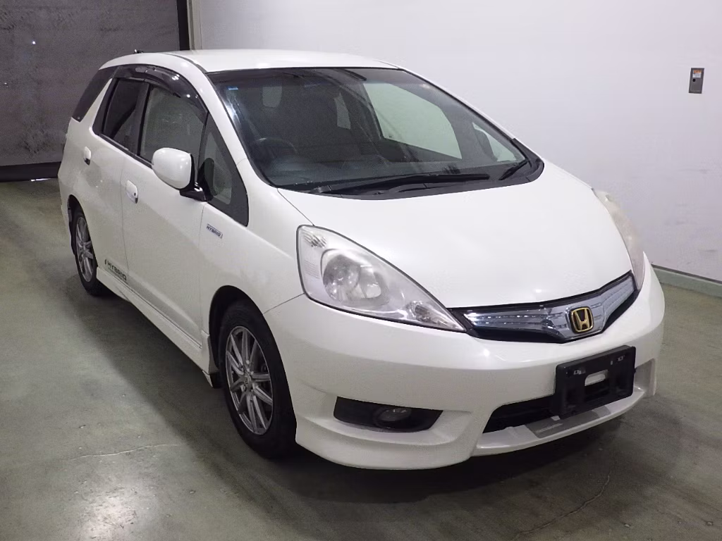 HONDA FIT SHUTTLE