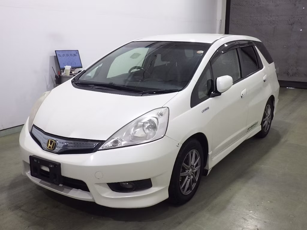 HONDA FIT SHUTTLE