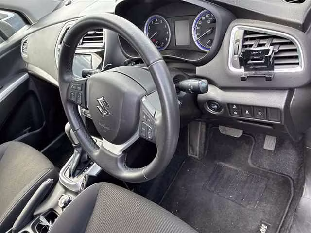 SUZUKI SX4