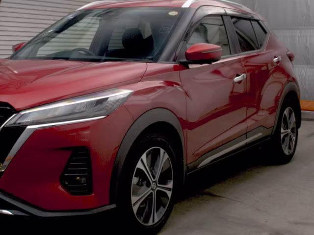NISSAN KICKS
