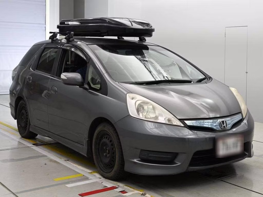 HONDA FIT SHUTTLE
