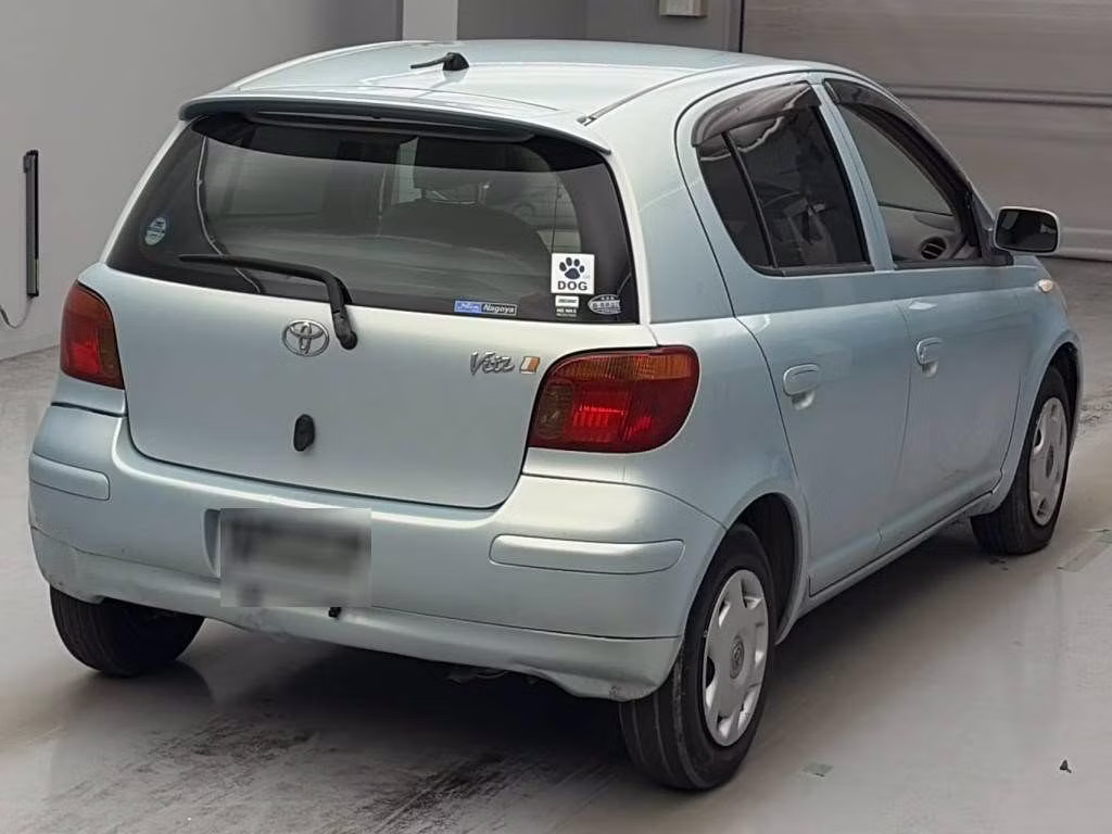 TOYOTA VITZ